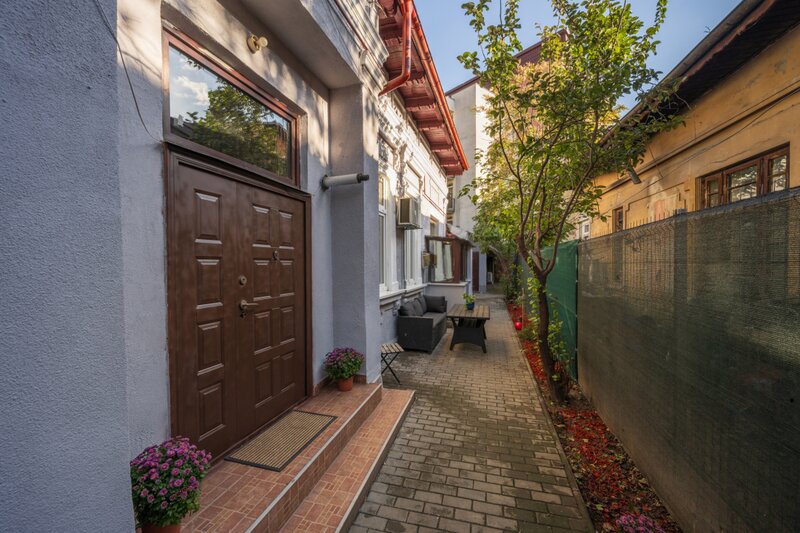 Vitan Casa interbelica cu farmec, in apropiere de Mall Vitan